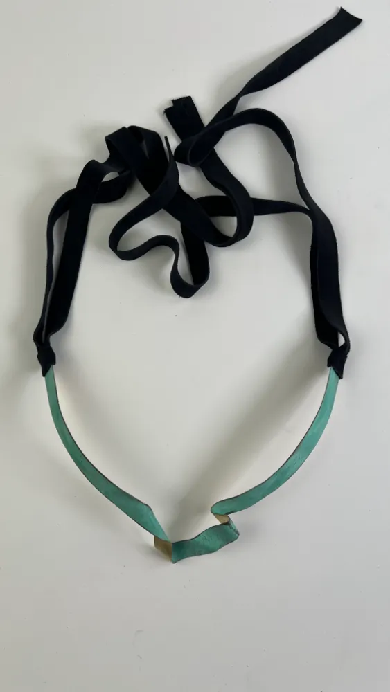 Wave brass patinated necklace (3)