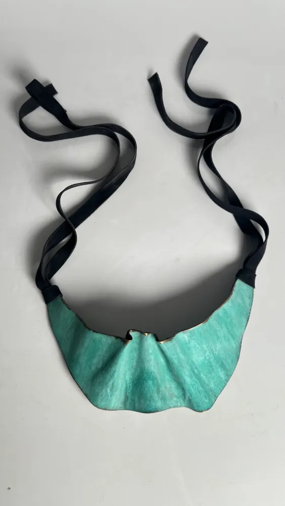 Wave patinated brass necklace (2)