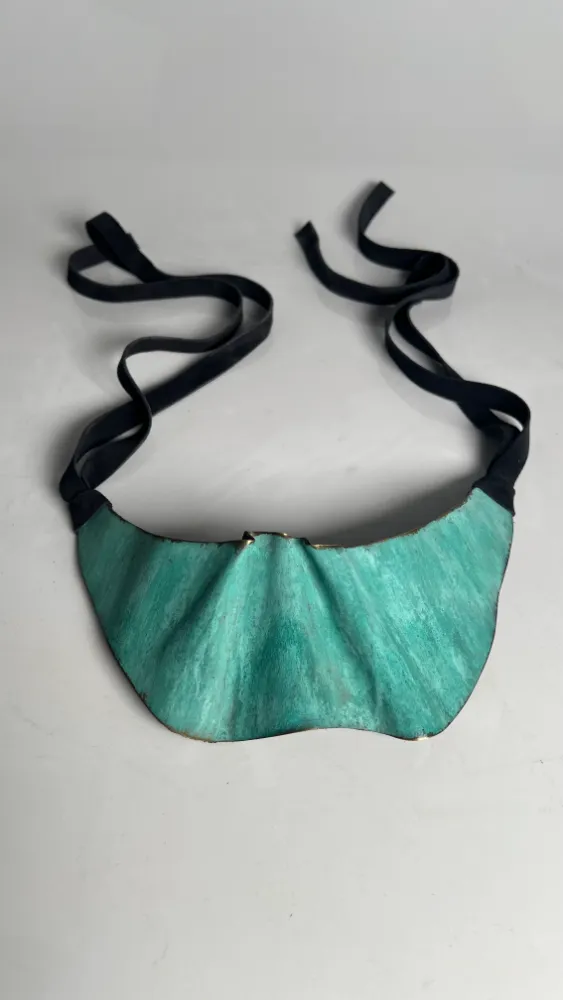 Wave patinated brass necklace (3)